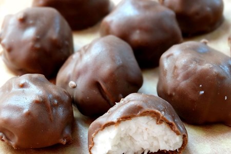 Kokosnuss-Pralinen