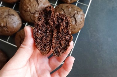Тройно шоколадови бисквити с елда
