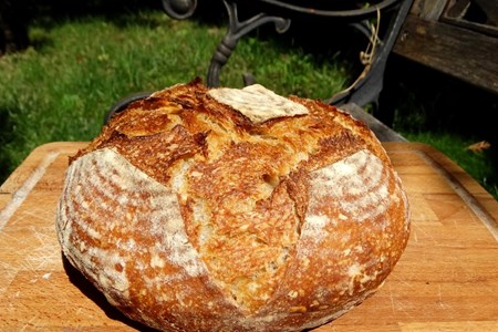 Квасен хляб с лимец и черен кимион