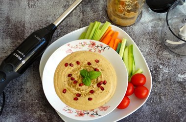 Средиземноморски пастет от боб и нахут