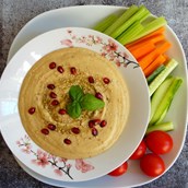 Средиземноморски пастет от боб и нахут